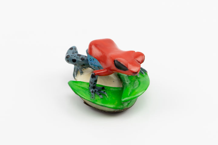 Wounaan Indian Poison Dart Frog Tagua Carving