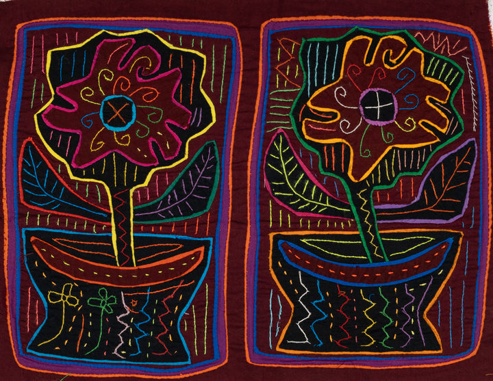 Potted Patunia Flower Mola