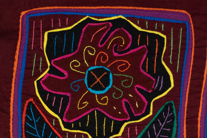 Potted Patunia Flower Mola