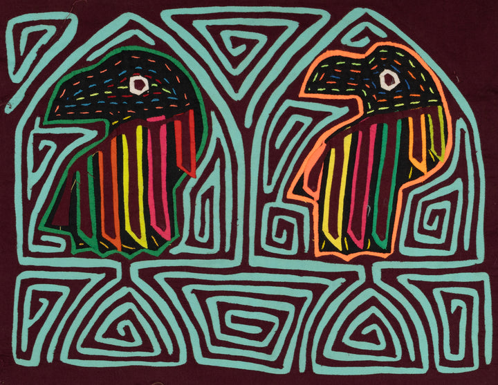 Turquoise Penquin Maron Backgroud Mola
