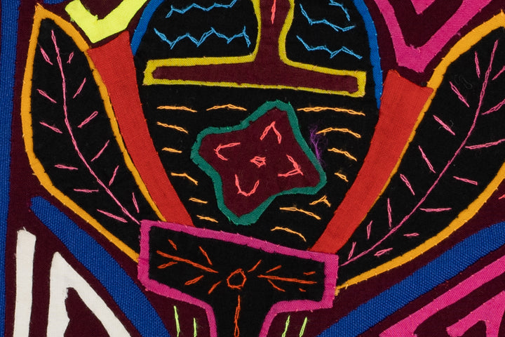 Colorful Rainbow Tulip Bulb Mola