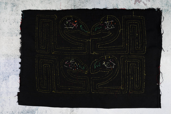 Vintage Former Kuna Mola Blouse Mola