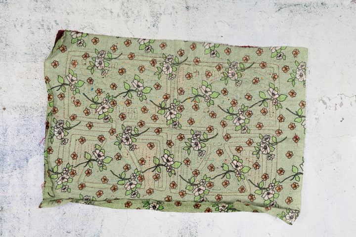 Vintage Puppy Dog and Bird Special Background Material Mola