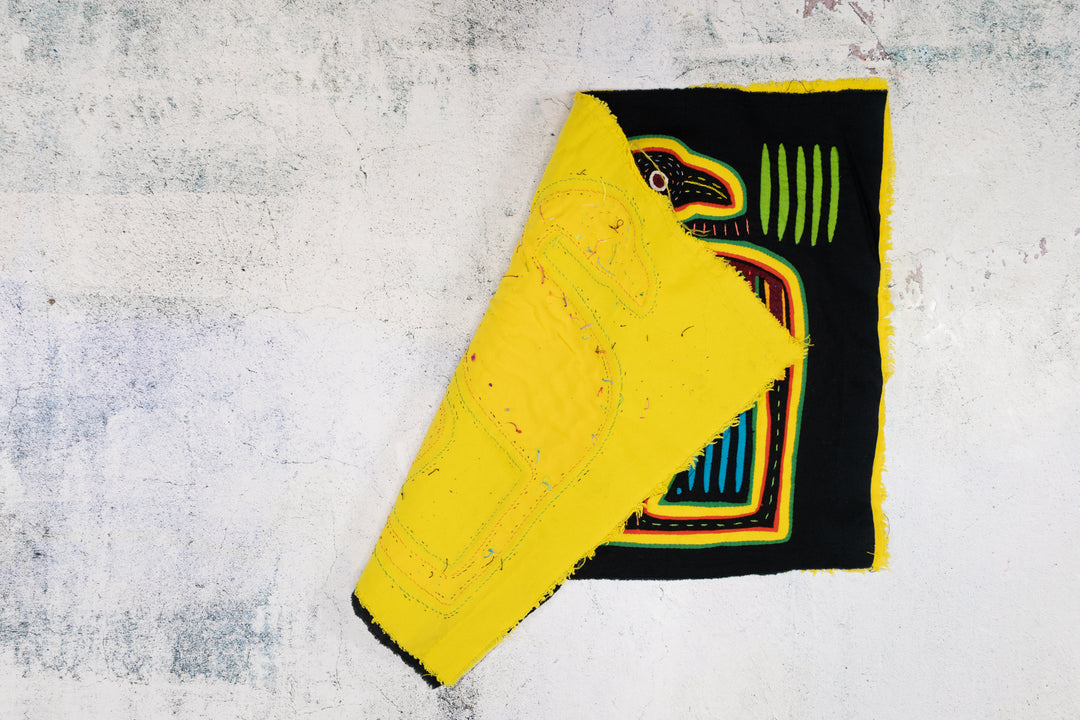 Black and Yellow Waterfowl Family Affair Mola