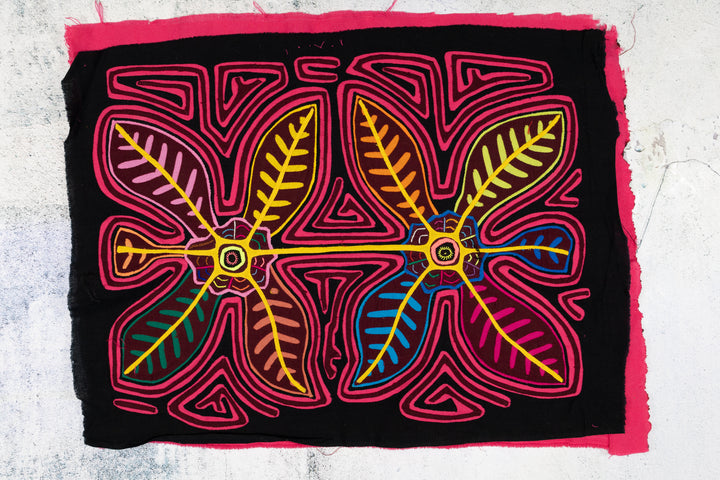 Rainforest Pink Spiral Leaves Mola