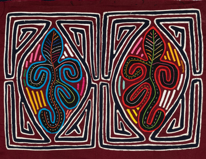 High Stepping Dance Figures Mola