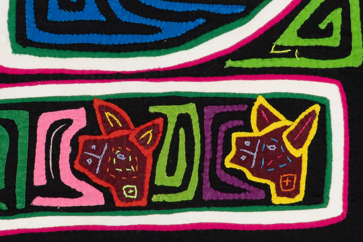 Puppy Dog Mutt Pooch Galore Mola