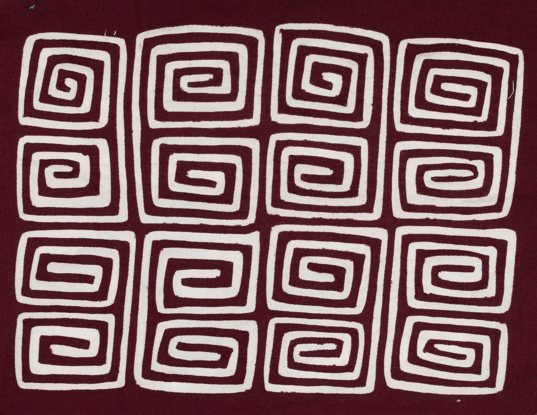 Burgundy and White Hollywood Squares Mola