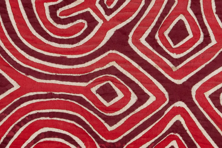 Vintage Red and White Anchor Mola