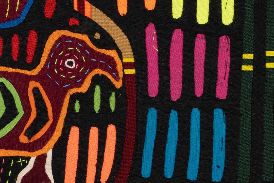 Bird Trapped in Colorful Maze Mola