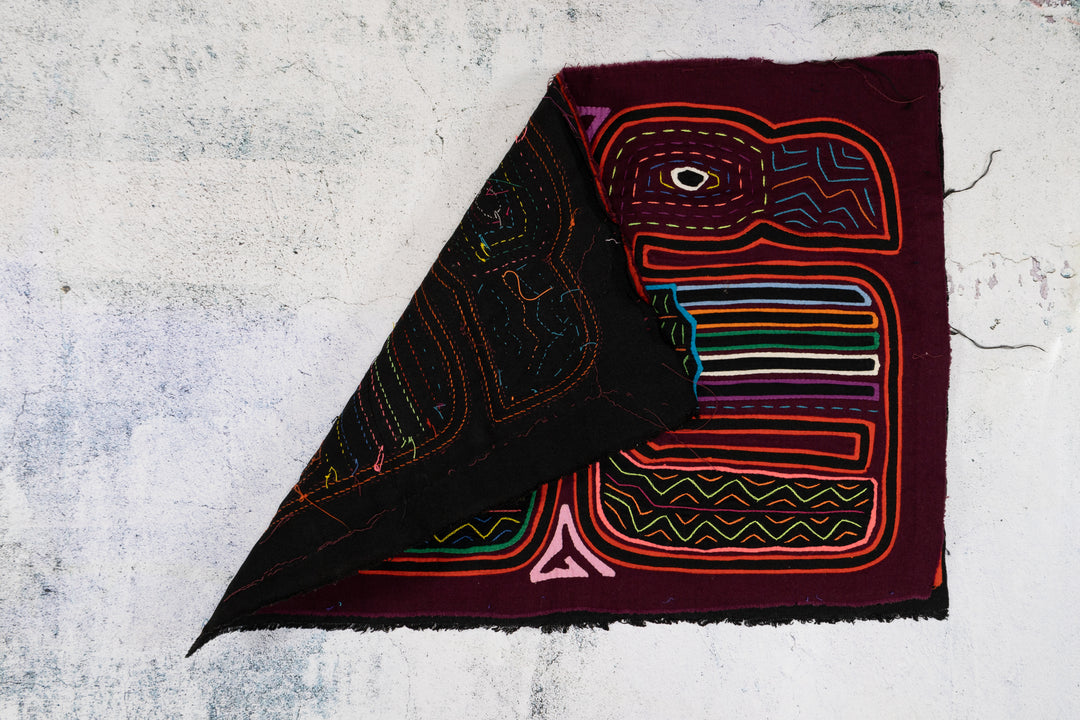Burgundy Red Two Toucan Optical Illusion Mola