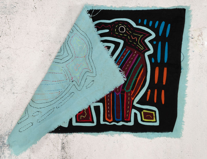 Mate Blue Red Gossip Bird Mola