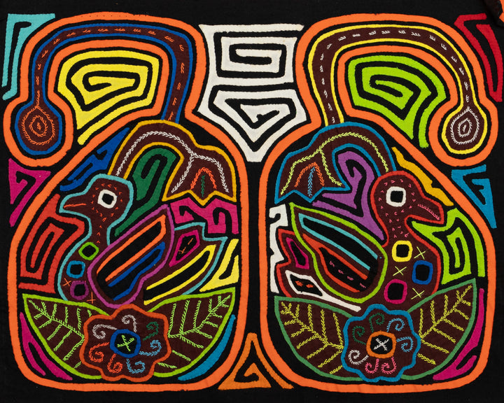 Rainbow Swan Lake Mola