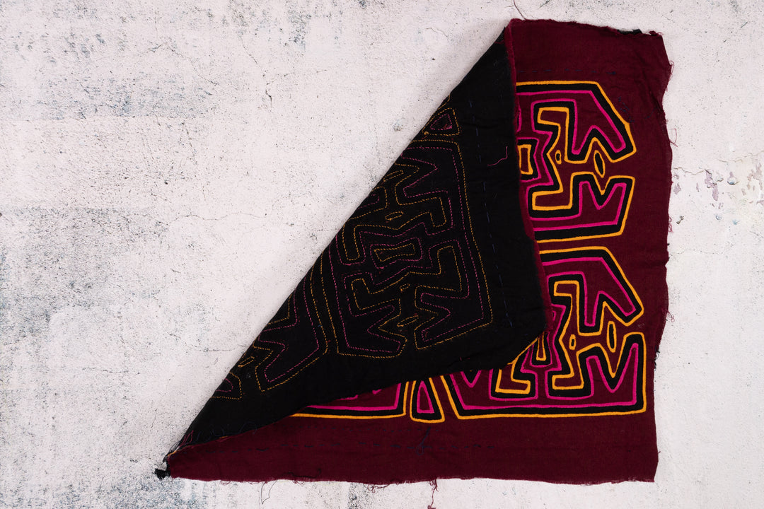 Mate To Purple Gold Classic Design Mola