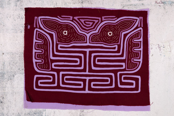 Lavender Purple Bird Optical Illusion Mola