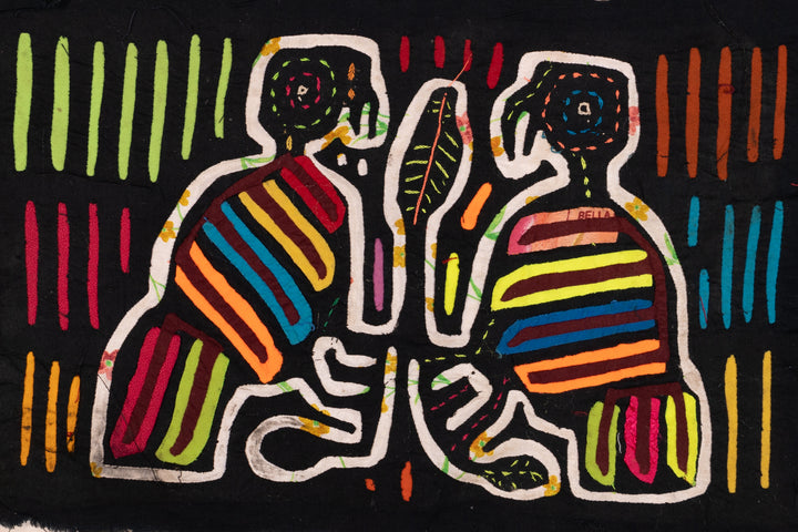 Gossip Bird Black and Rainbow Mola