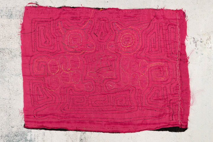 Pink Cherrio Full Puppy Dog Mola