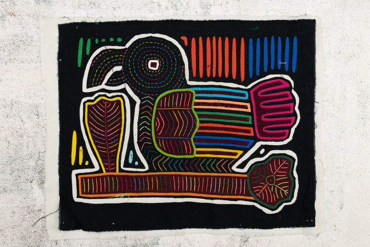 Rainbow Blackbird Mola