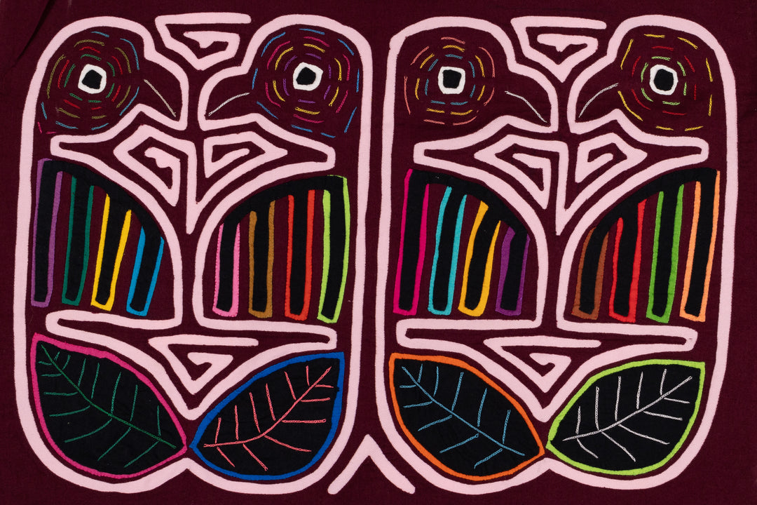 Maroon Lovebird Mola