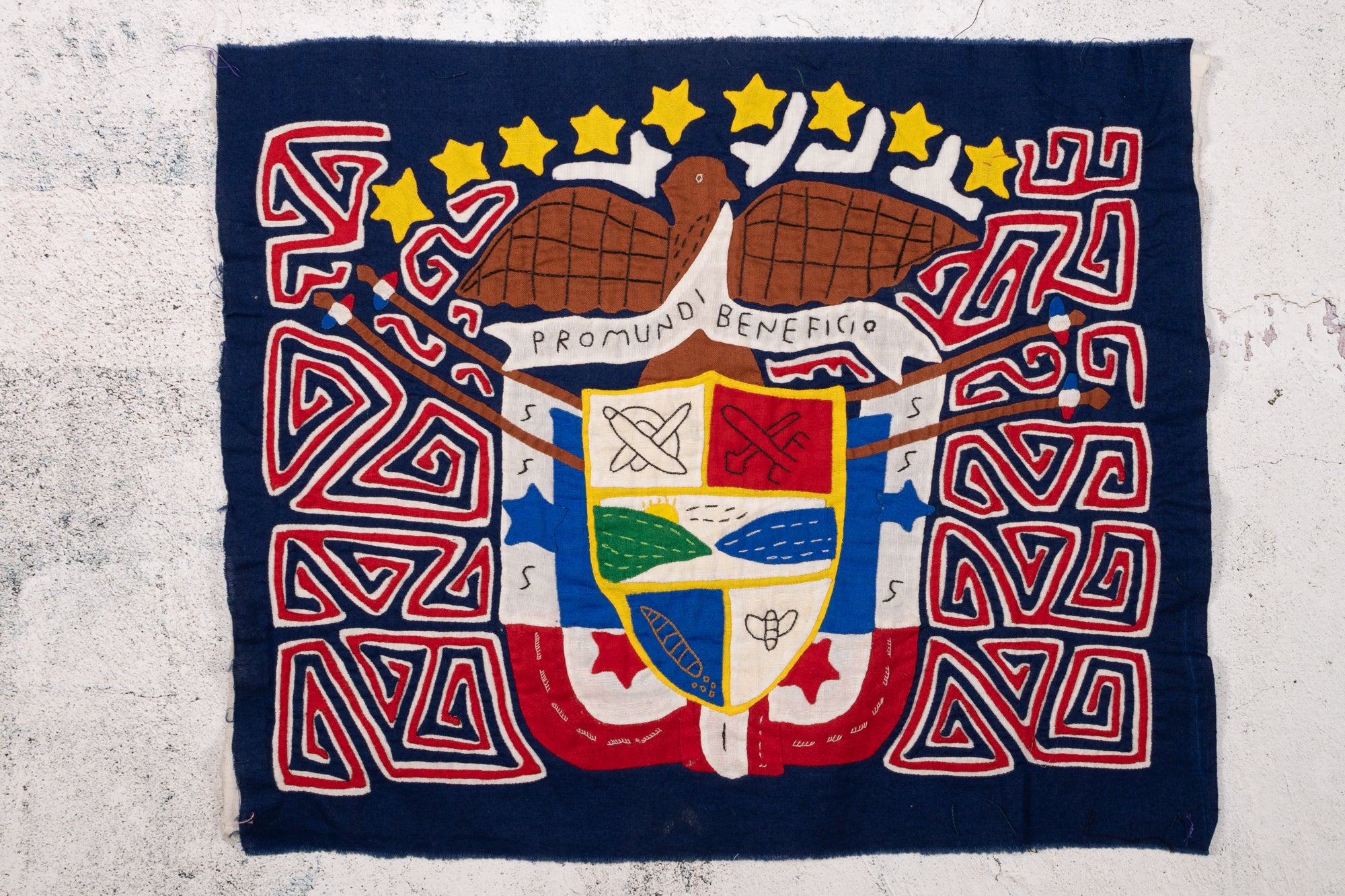 National Shield of Panama Mola