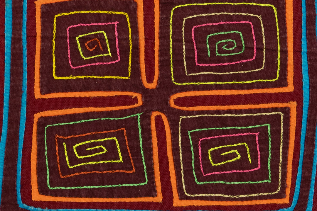 Vintage Hollywood Squares Mola+