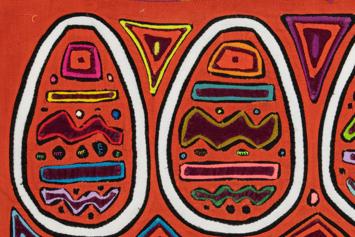 Easter Eggs Mola+
