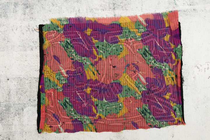 Vintage Duck Background Material Mola