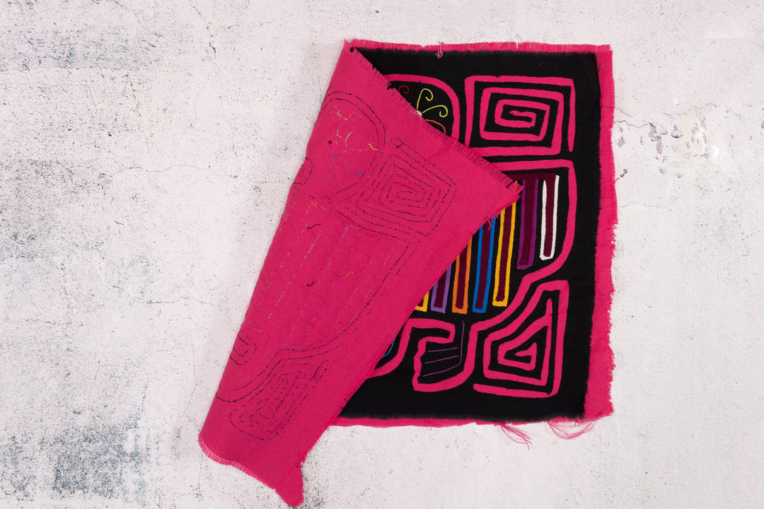Black Pink Rainbow Gossip Bird Mola