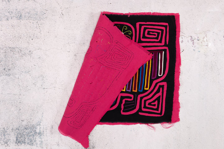 Black Pink Rainbow Gossip Bird Mola