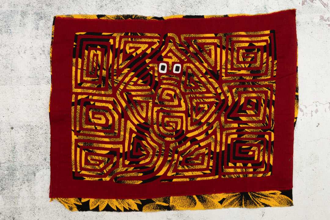 Vintage Peek a Boo Stingray Background Material Mola