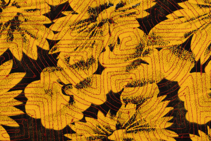 Vintage Peek a Boo Stingray Background Material Mola