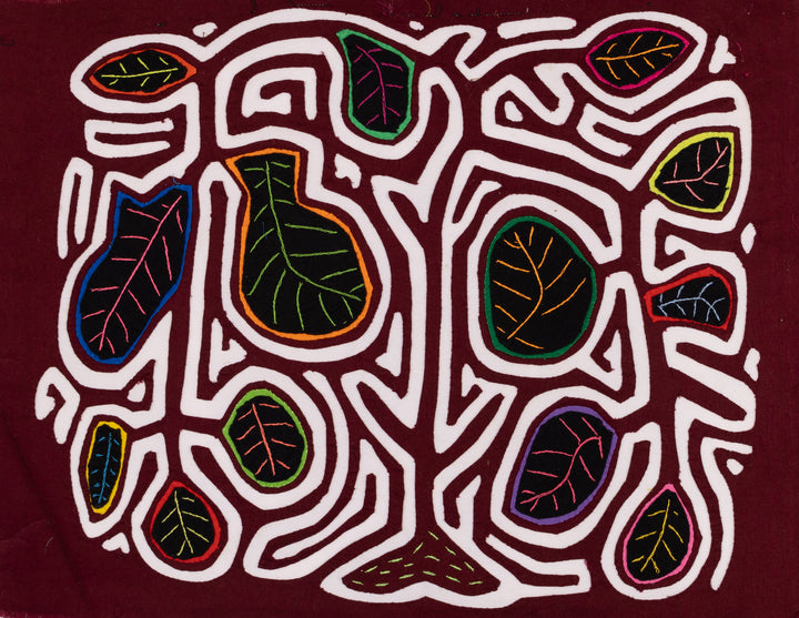 Burgundy White Grapevine Mola