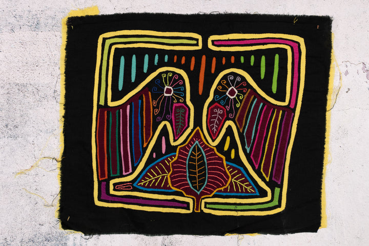Black Yellow Gossip Bird Mola