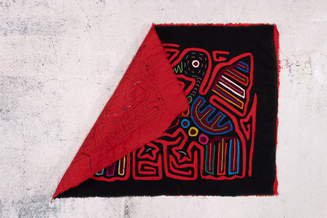 Black Red Lovebird Mola
