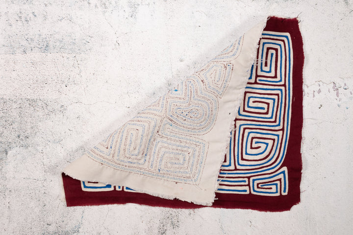 Maroon White Blue Duck Bird Mola