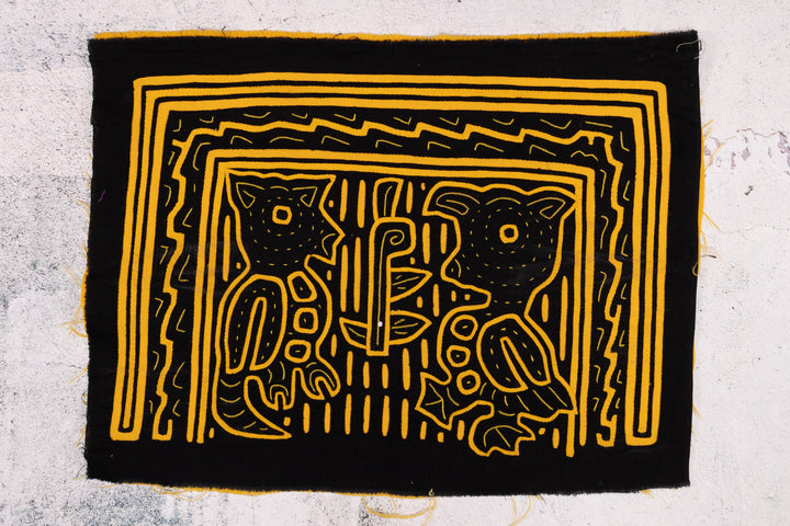 Black Yellow Rainforest Jungle Critter Mola