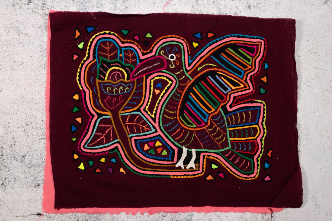 Flower Big Beak Bird Maroon Mola