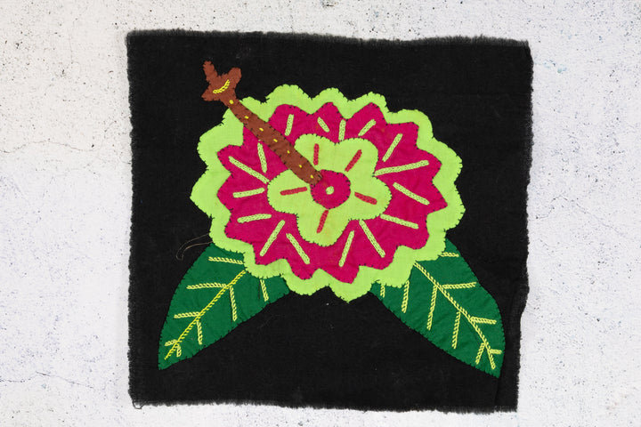 Green And Purple Flower Molita
