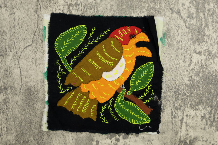 Bird Molita, Wall Decor, Panama Mola, Nature Tapestry, Handmade Textile, Small Wall Hanging, Tropical Wall Art