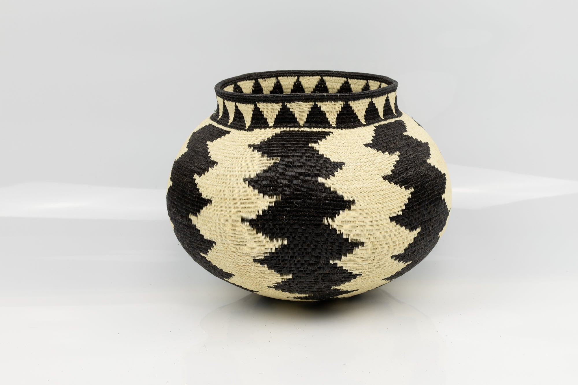 woven Southwest design black white large basket Panama art