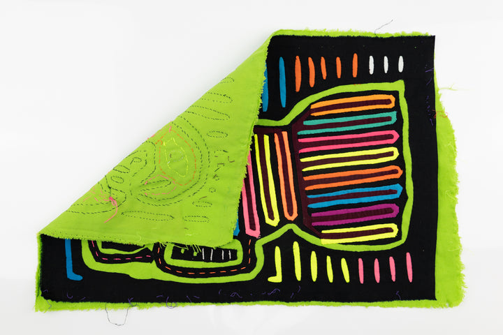 Kuna Indian Hand Sewn Green Hen Mola Panama