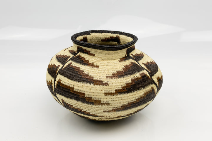 woven Southwest black white brown bird of paradise design large basket Panama art