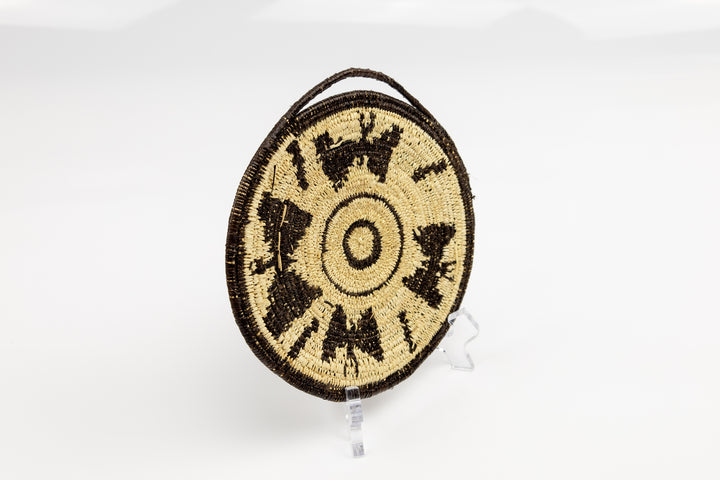 Hand woven Butterfly plate basket from Panama. Black and white colors. Loop for hanging. Wall decoration. Indigenous artists Panama.