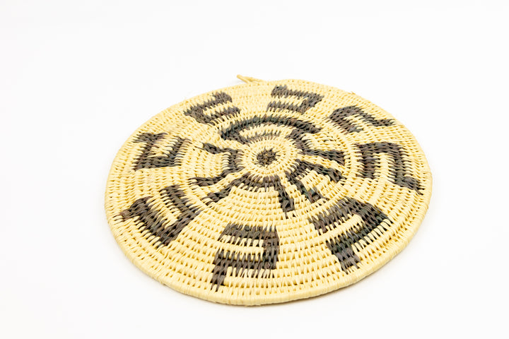 Hand woven plate basket from Panama. gray and white colors. Wall decoration. Indigenous artists Panama.