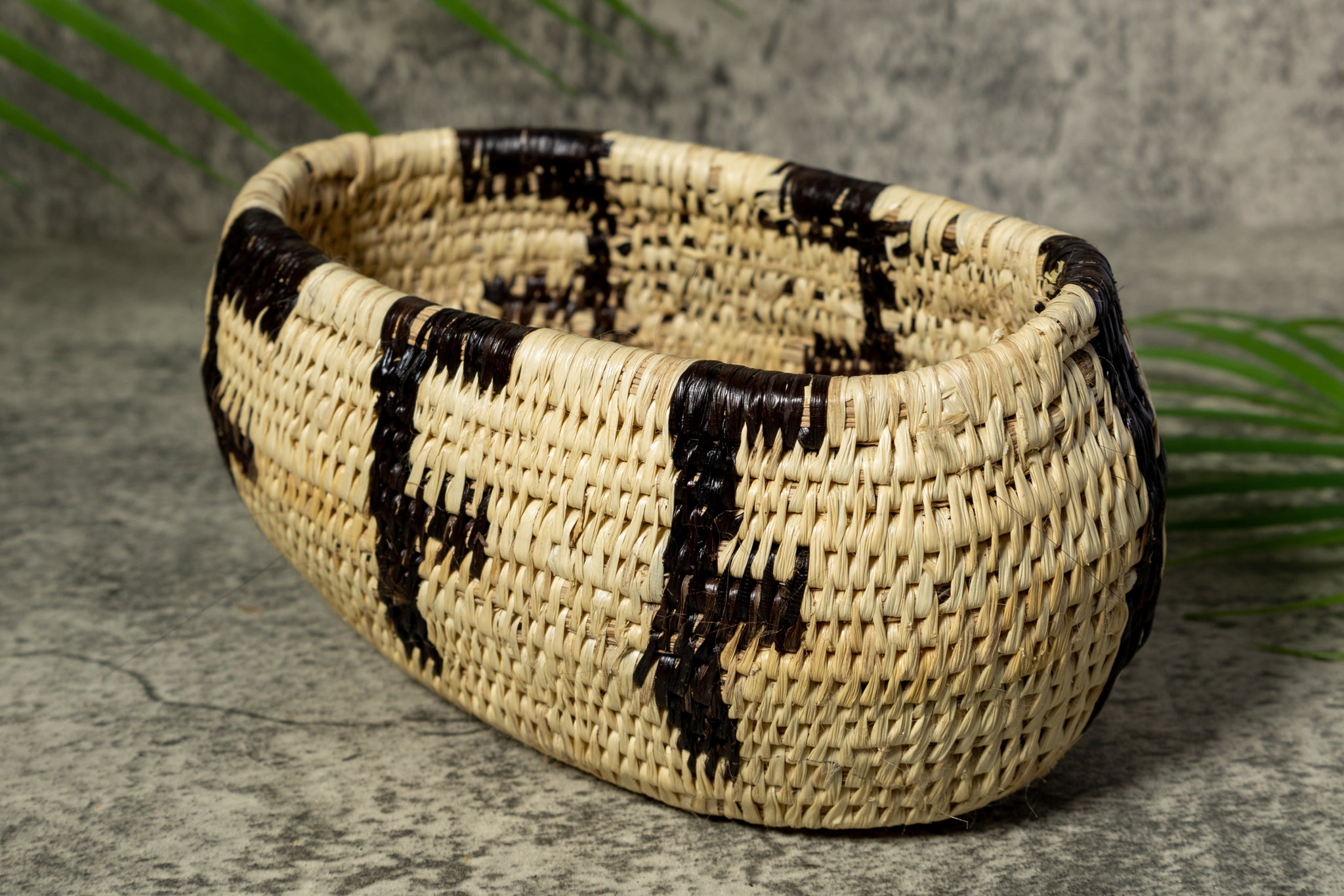 Rainforest Oval Vintage Basket