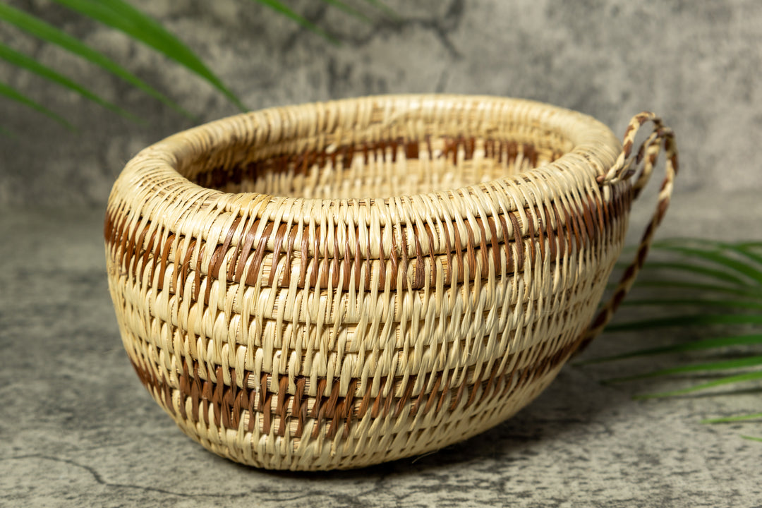 Honey Pot Vintage Basket