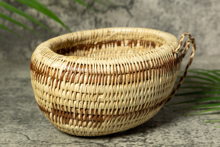 Honey Pot Vintage Basket