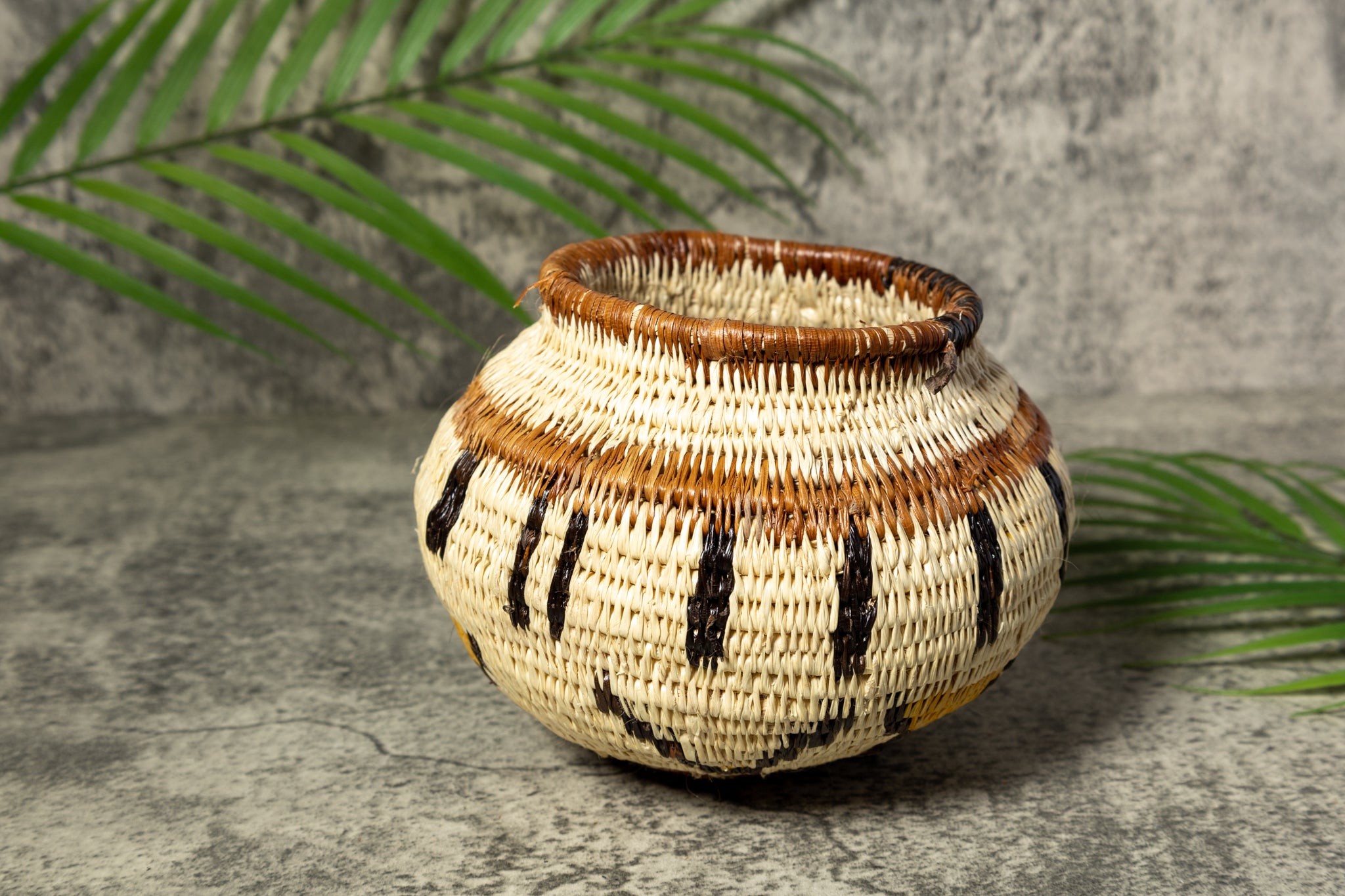 Bowl-Shaped Rainforest Vintage Basket