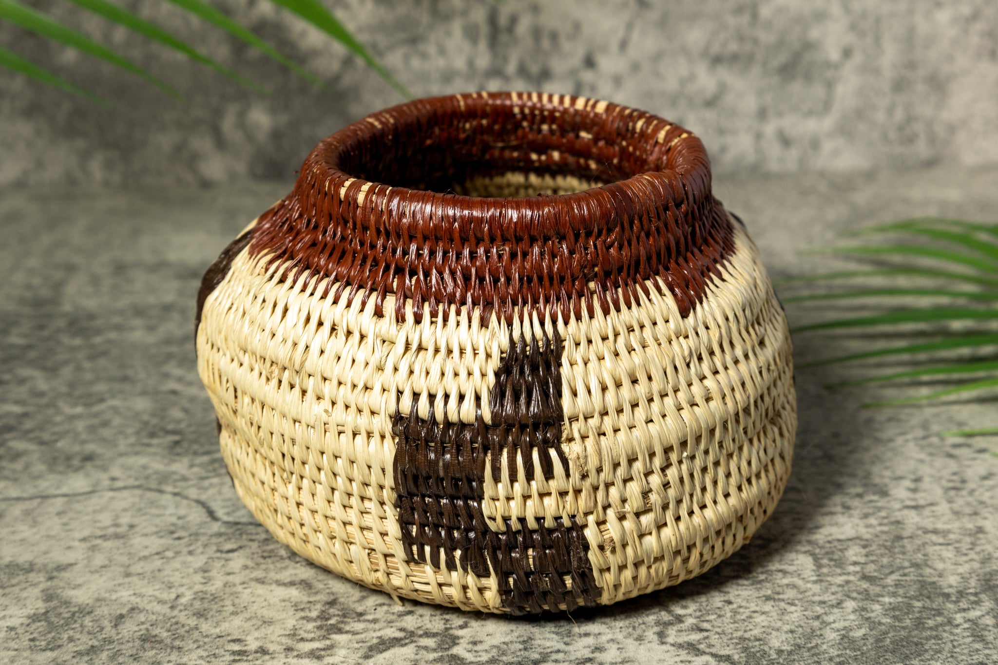 Snake-like Design Vintage Basket