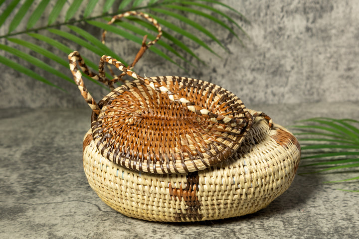 Oval Vintage Hanging Basket